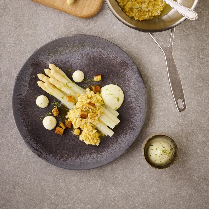 Asperges op Vlaamse wijze