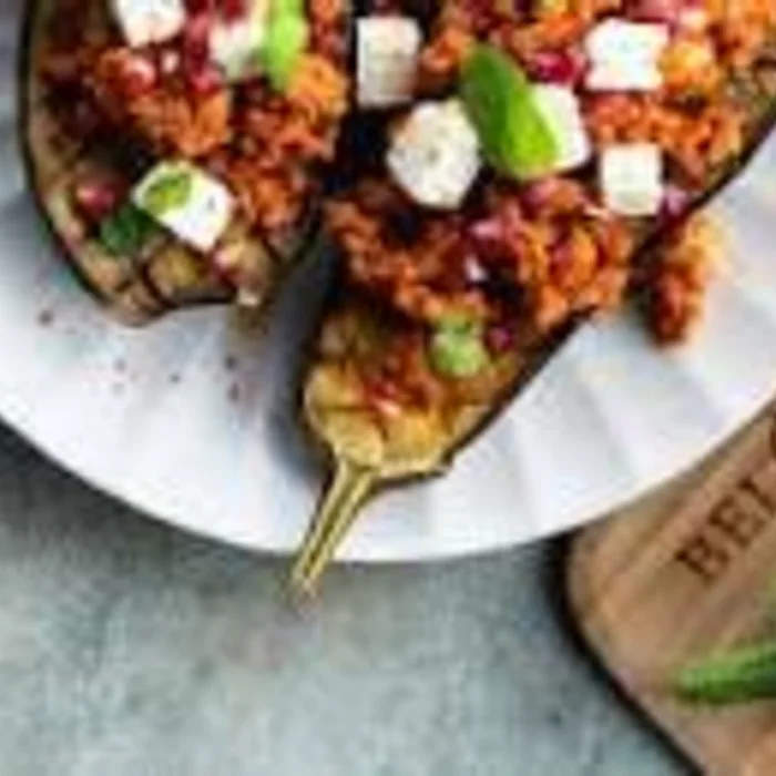 Geroosterde-aubergine-met-getakaas