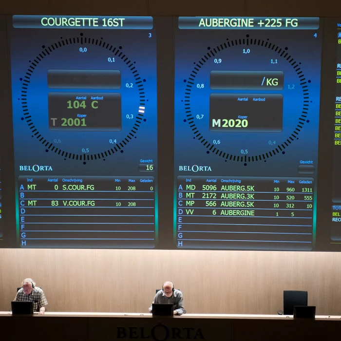 Klokken veilingzaal BelOrta