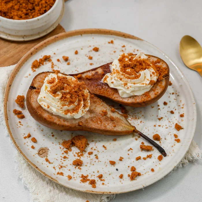 Geroosterde peer met mascarpone