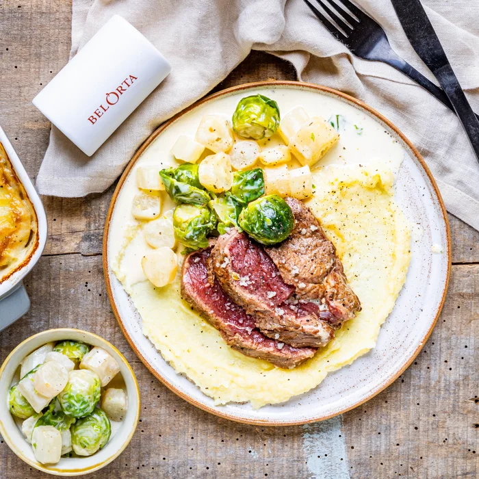 Hertenfilet met gratis van savooikool