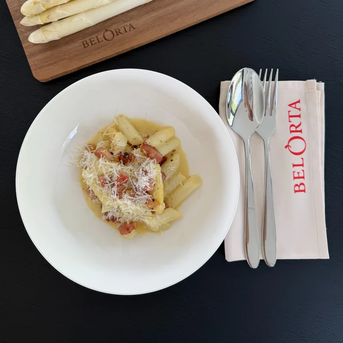 Asperges carbonara