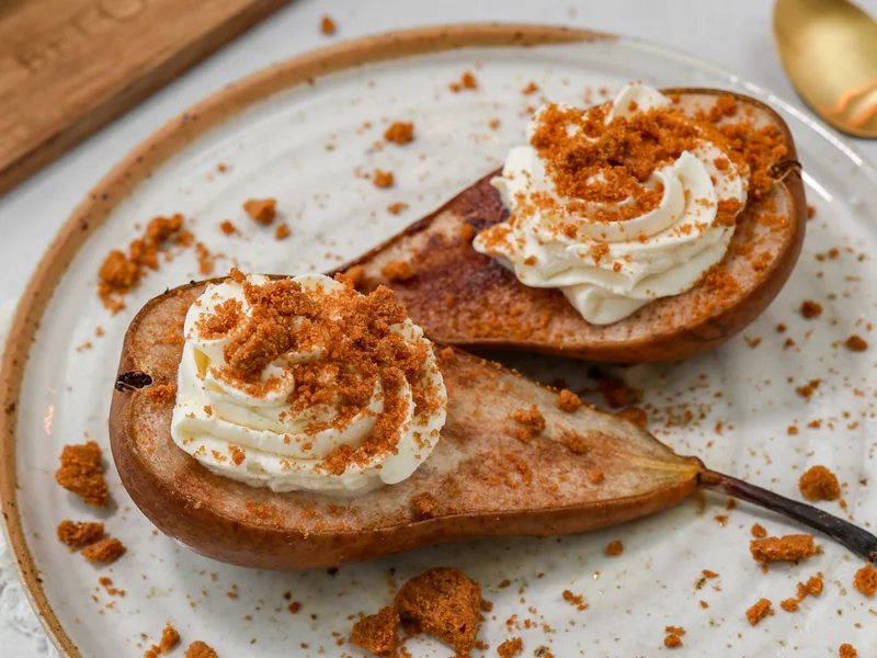 Geroosterde peer met mascarpone