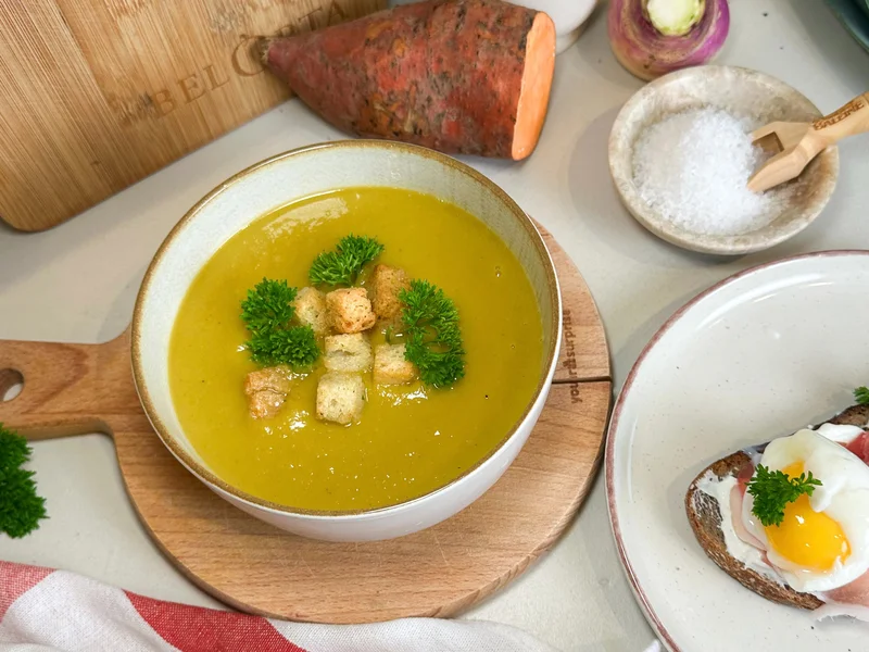 Soep zoete aardappel, prei, raap