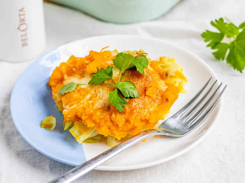 Ovenschotel met pompoenpuree en herfstgroenten